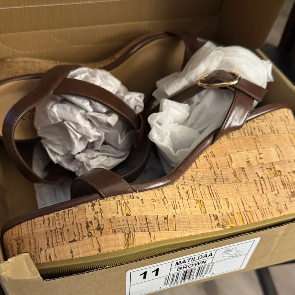 Journee ❣️Matildaa Women's Dress Sandals ❣️ Brand New Size 11